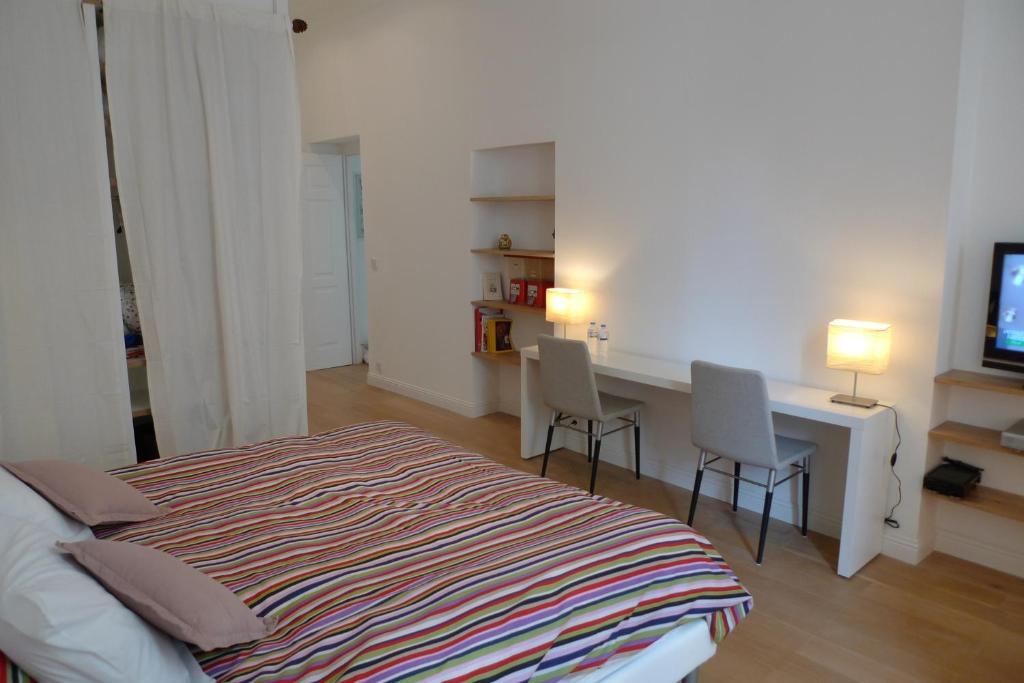 Affittacamere Maison D'hotes Emma Tiranty *